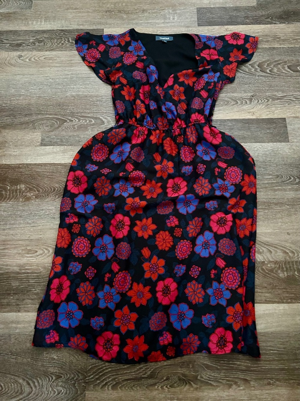 ModCloth Sz Small Fits of Bliss Floral Faux Wrap Flutter Sleeve Midi Dress
